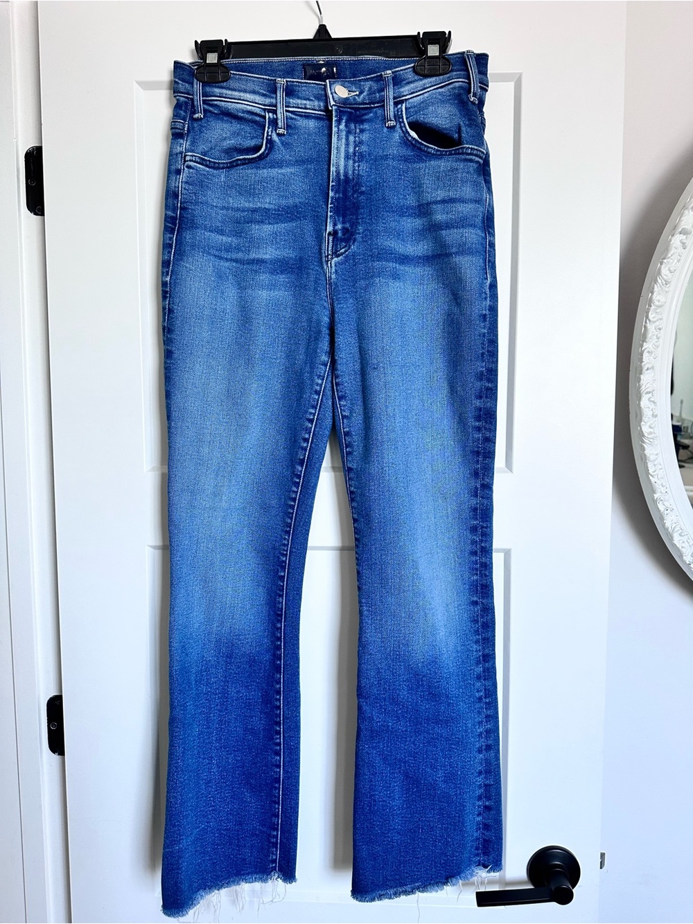 MOTHER Denim Hustler Flood Fray in Whatever You Want